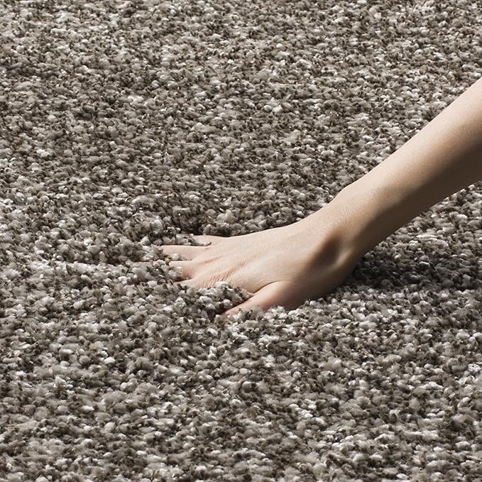 SAFAVIEH Milan Shag Collection Area Rug - 6' x 9', Grey, Solid Design, Non-Shedding & Easy Care, 2-inch Thick Ideal for High Traffic Areas in Living Room, Bedroom (SG180-8080)