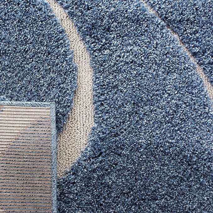 SAFAVIEH Florida Shag Collection Accent Rug - 2'3" x 5', Light Blue & Cream, Non-Shedding & Easy Care, 1.2-inch Thick Ideal for High Traffic Areas in Entryway, Living Room, Bedroom (SG471-6011)